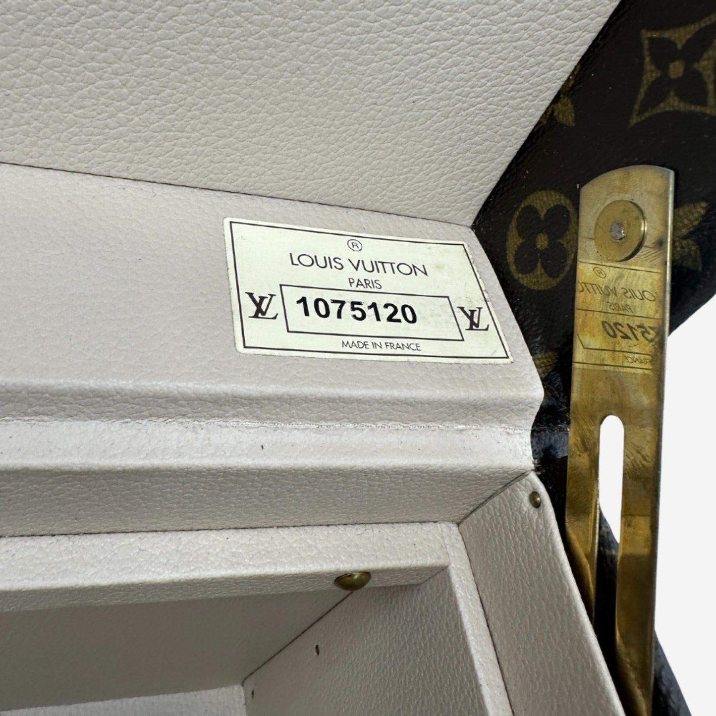 Louis Vuitton Boite Pharmacie Trunk