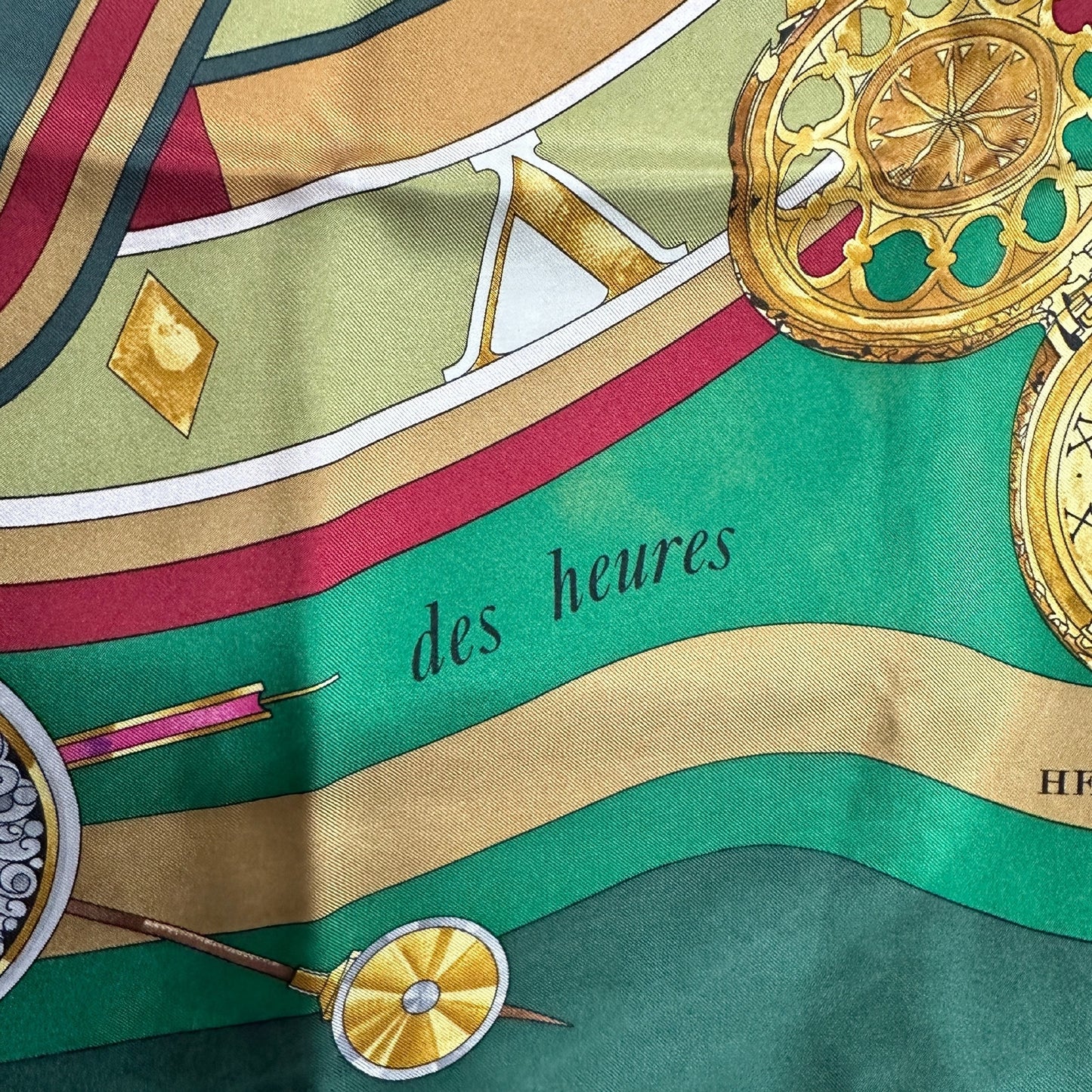 Hermes La Ronde des Heures/ Parmi les Fleurs Silk Scarf, Carre 90