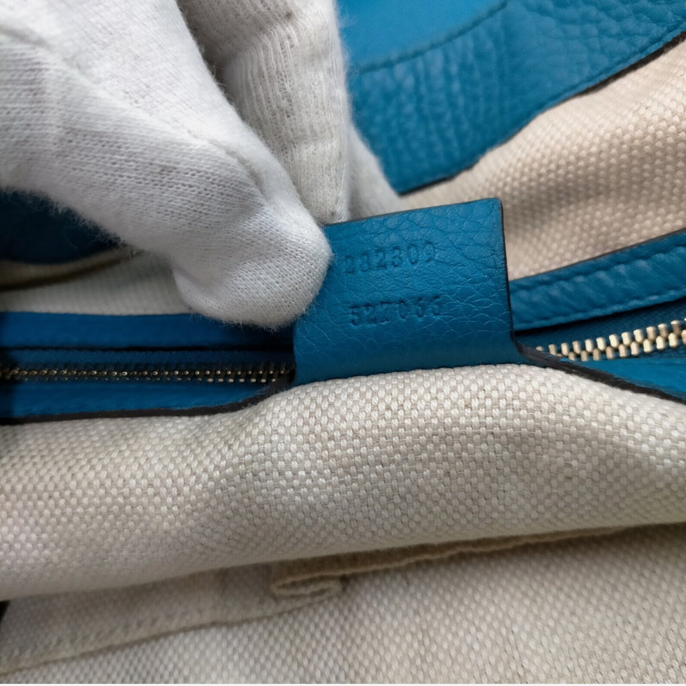 Gucci Teal / Turquoise Pebbled Calfskin Soho Shoulder Bag