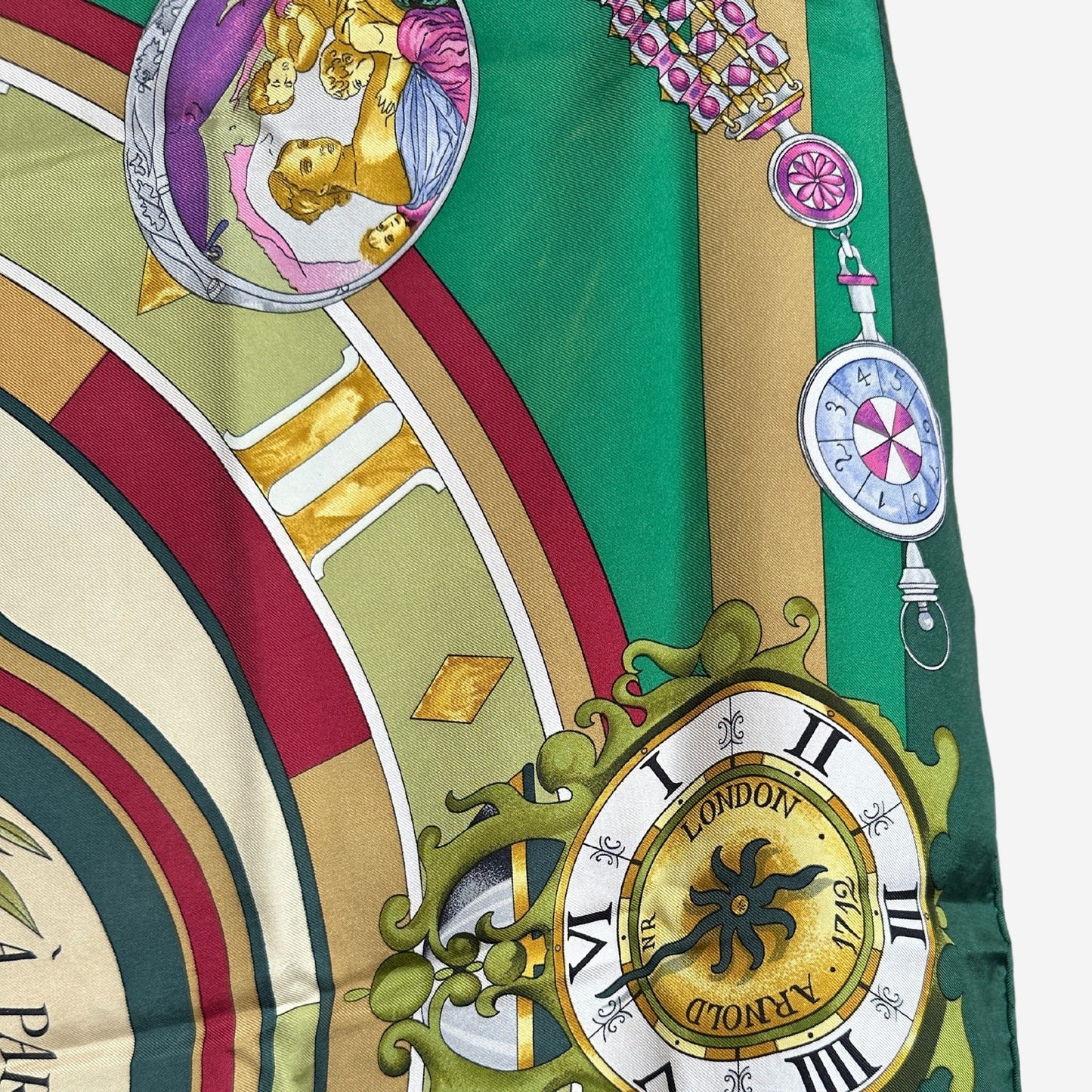Hermes La Ronde des Heures/ Parmi les Fleurs Silk Scarf, Carre 90