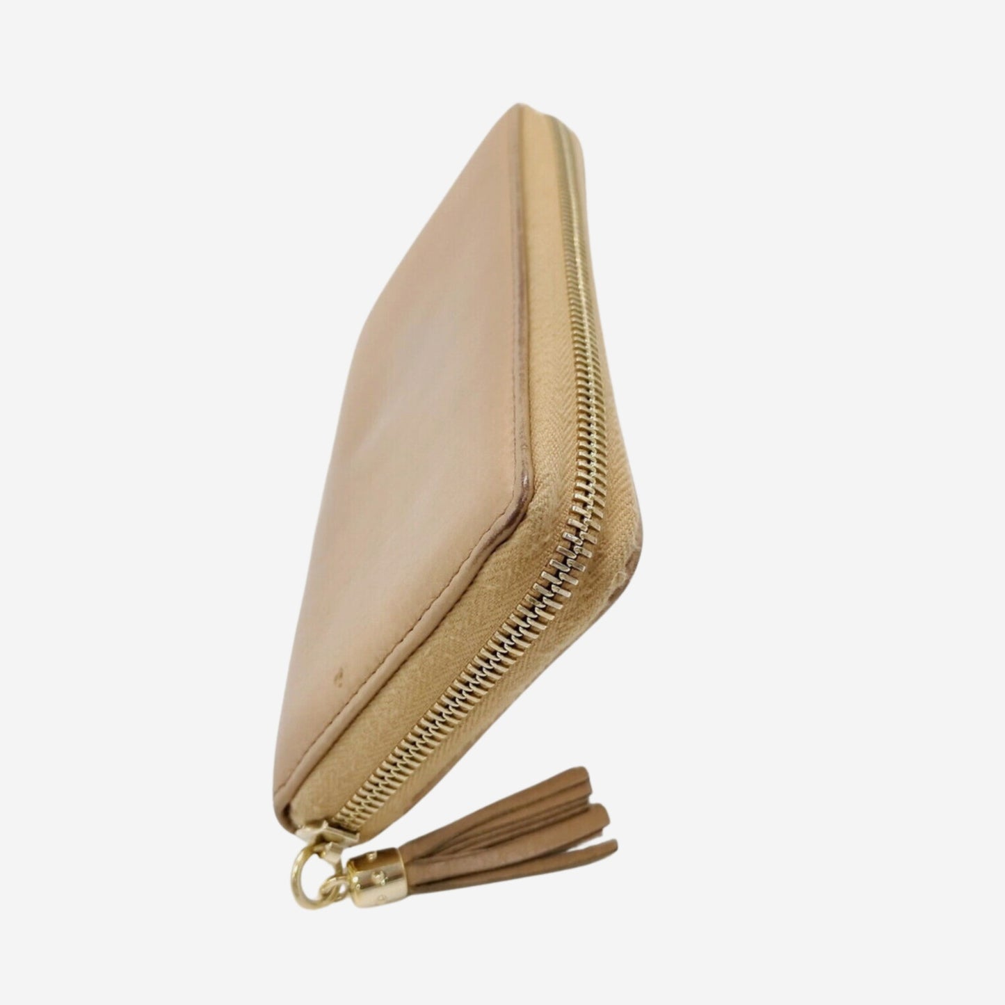 Gucci Beige Pebbled Leather Full-Sized Zip Around Wallet
