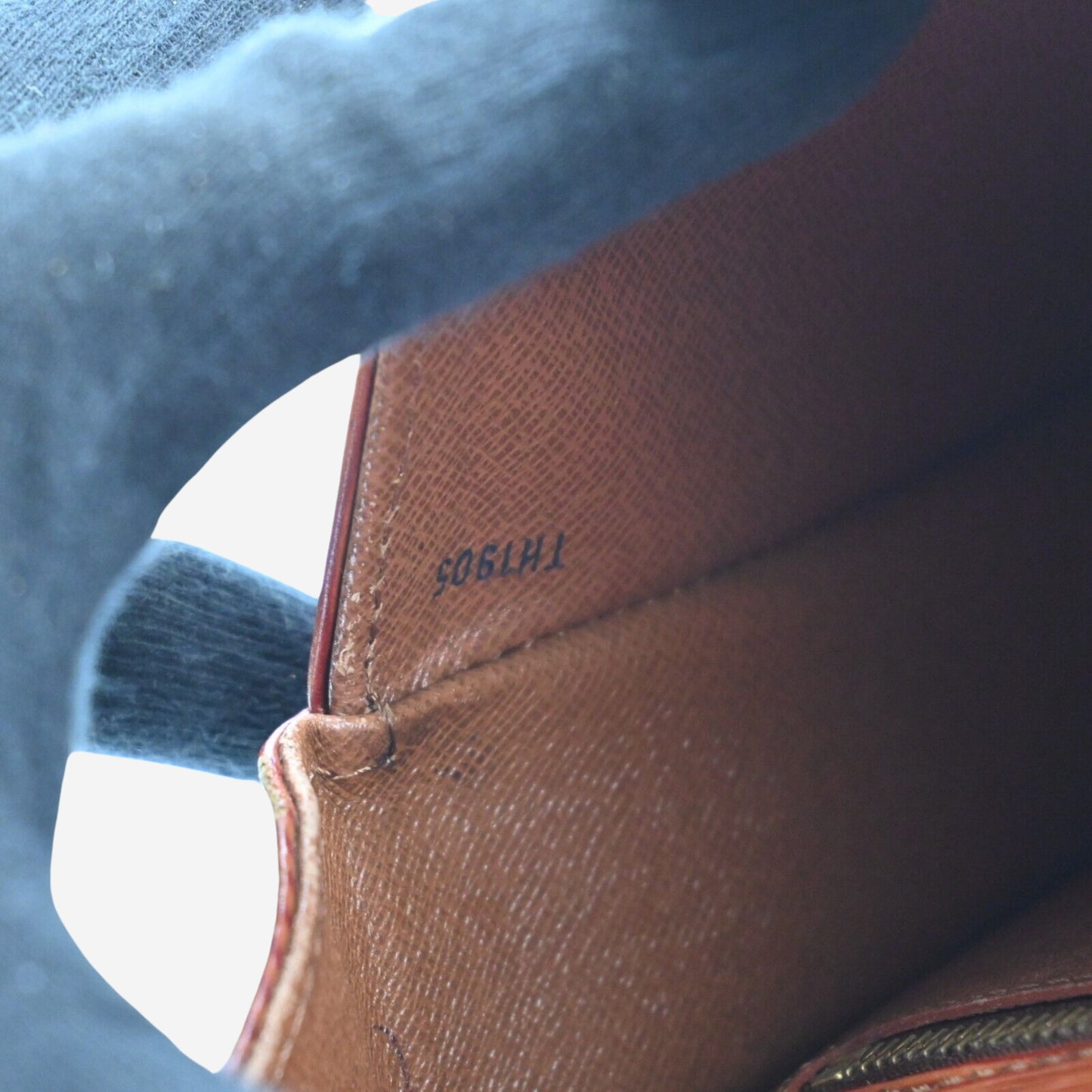 Louis Vuitton Brown Epi Leather Saint Cloud GM