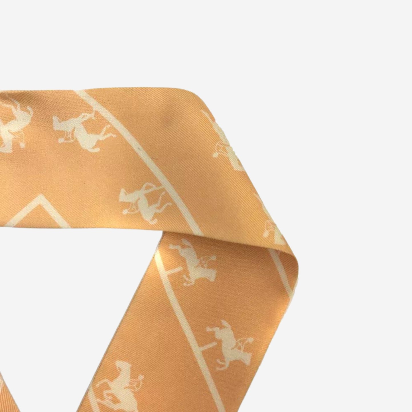 Hermes Le Allure Peach and White Silk Twilly